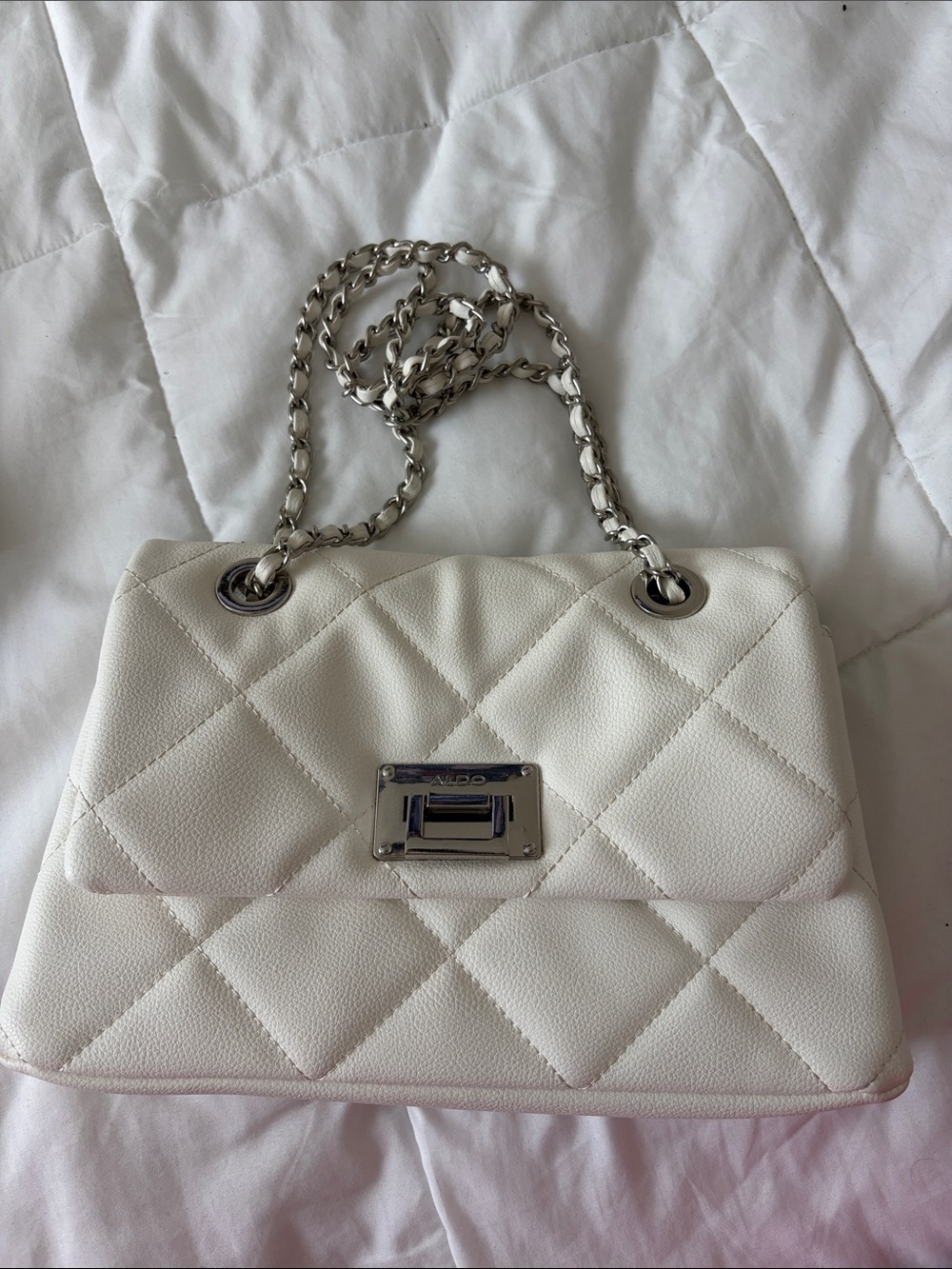 ALDO White Quilted Chain-Shoulder Women’s Bag